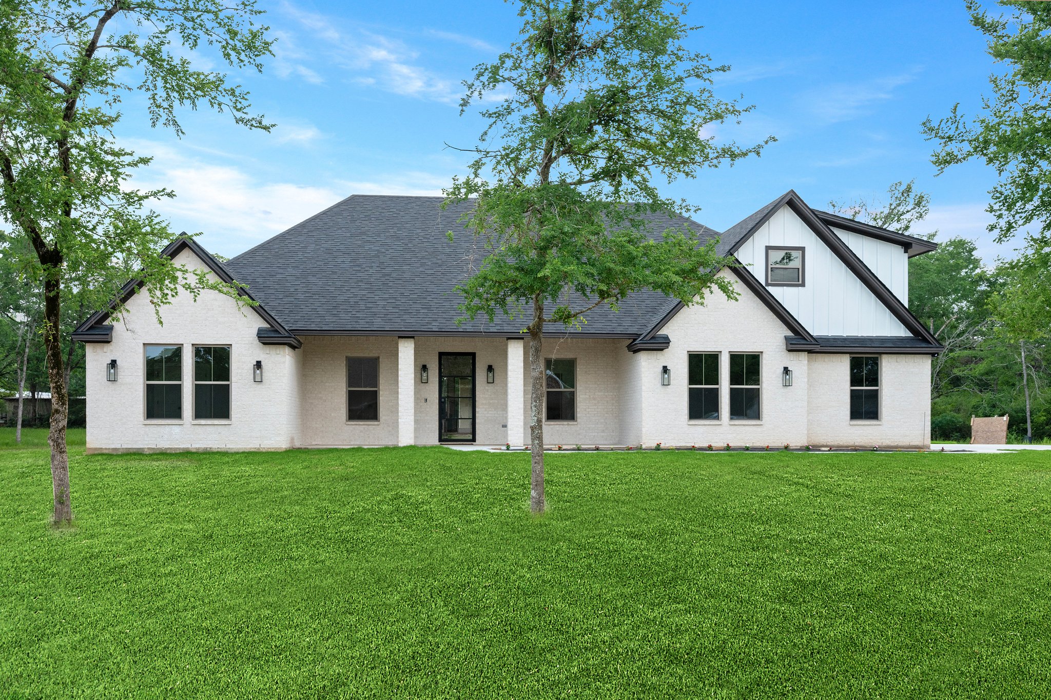 33 Web Or Mls DSC 2003