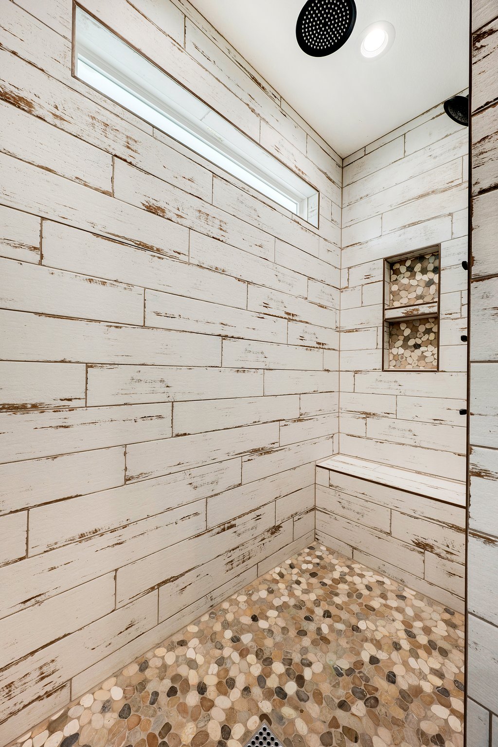 20 Web Or Mls Dsc 2694 Dsc 2697