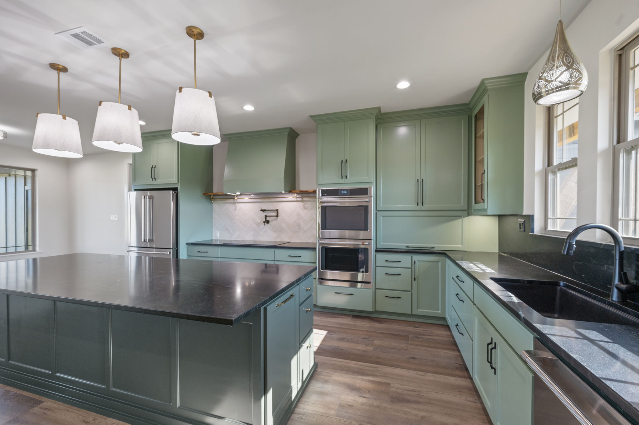 8 Web Or Mls DSC 7688