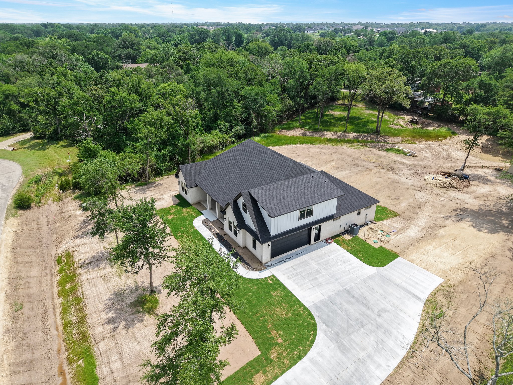 2 Web Or Mls DJI 20250501135214 0251 D