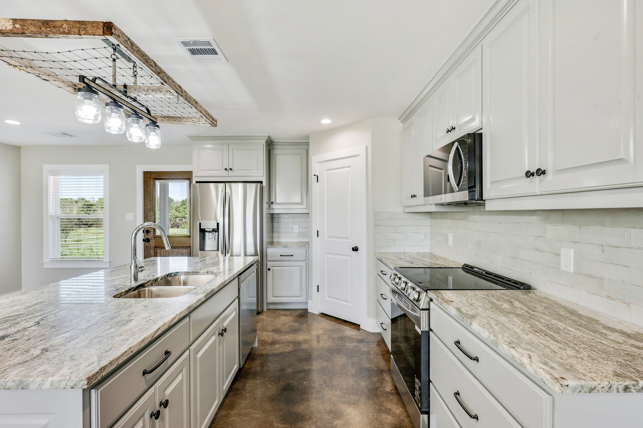 2 Web Or Mls Dsc 9466 Dsc 9469