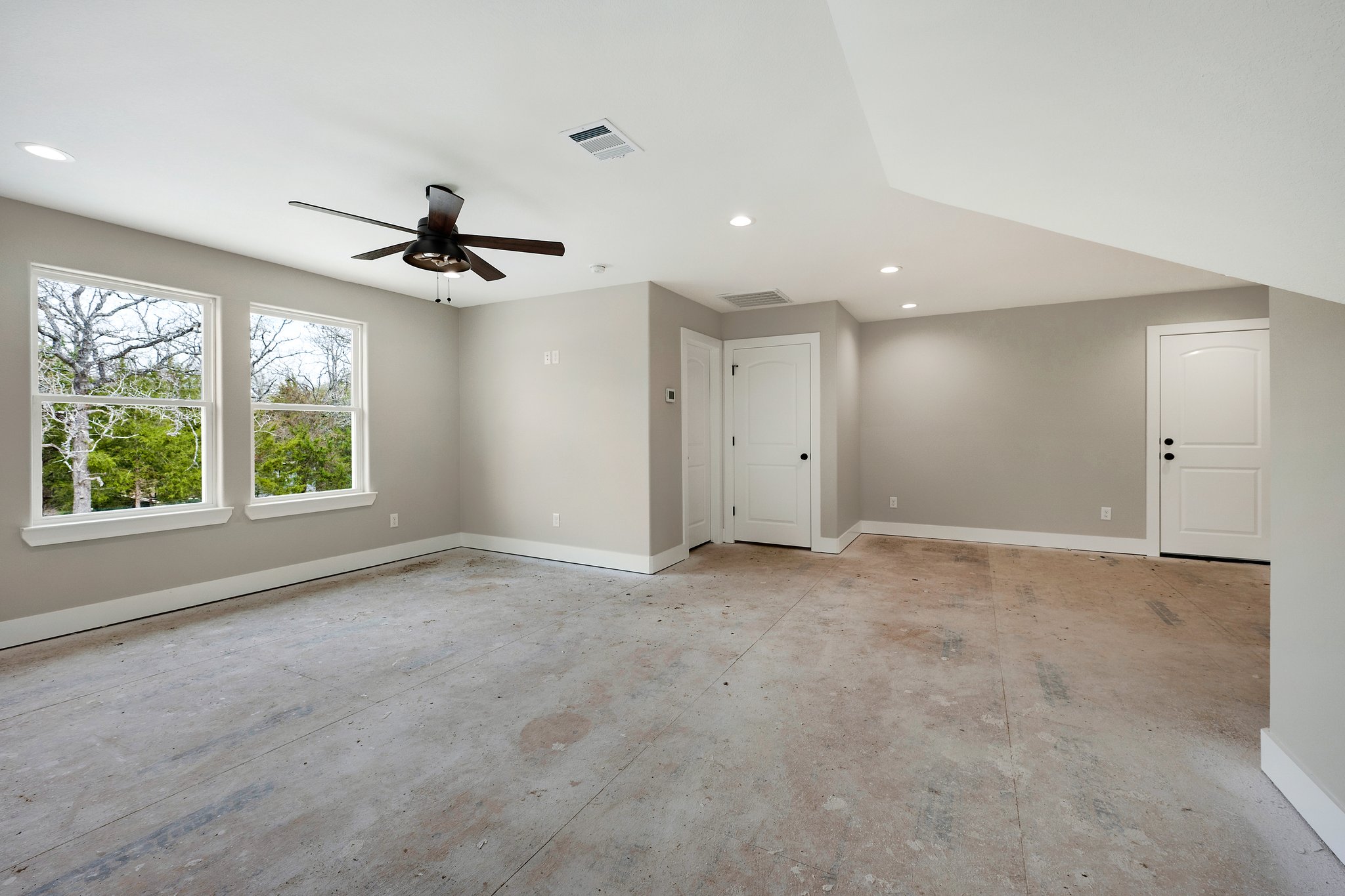 24 Web Or Mls Dsc 2714 Dsc 2717